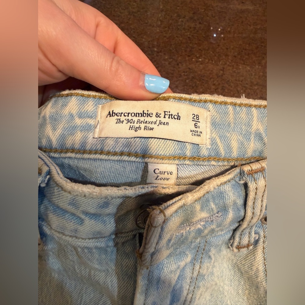 Abercrombie & Fitch Light Blue Straight Leg Jeans - Picture 2 of 4